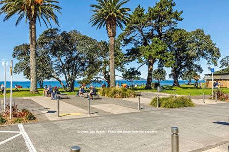 Photo of property in Bay Palms Apartments, 2/30c Bute Road, Browns Bay, Auckland, 0630