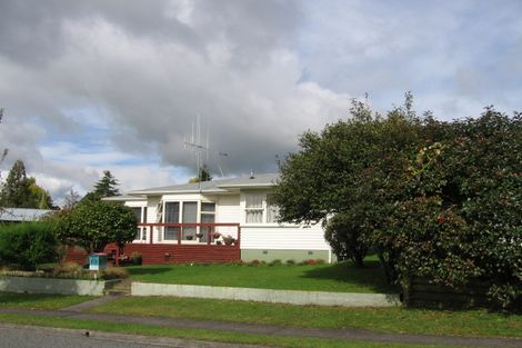 Photo of property in 21 Devon Place, Tokoroa, 3420