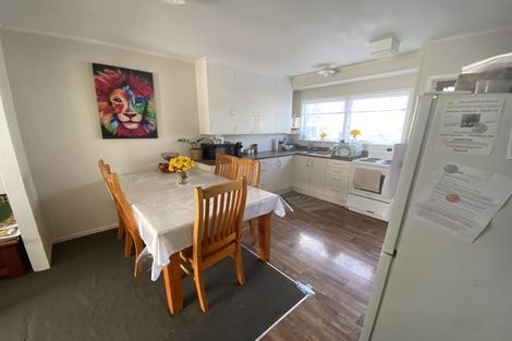 Photo of property in 2/54 East Street, Papakura, 2110