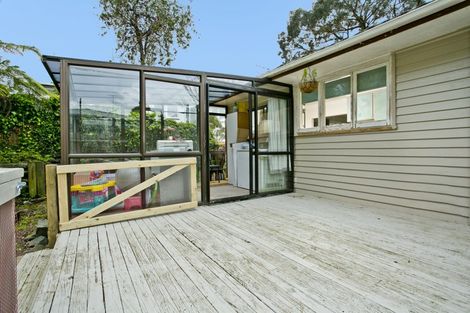 Photo of property in 22 Sequoia Place, Sunnynook, Auckland, 0620