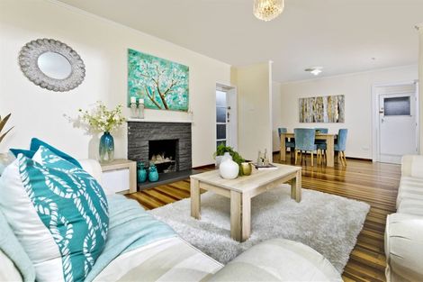 Photo of property in 1/38 Edwards Avenue, Henderson, Auckland, 0610