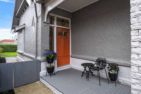 Photo of property in 3 Nile Street, Saint Clair, Dunedin, 9012