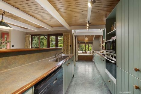 Photo of property in 30 Delhi Crescent, Khandallah, Wellington, 6035