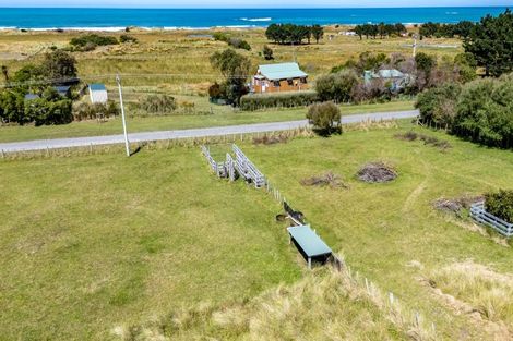 Photo of property in 212 Flat Point Road, Flat Point, Masterton, 5883