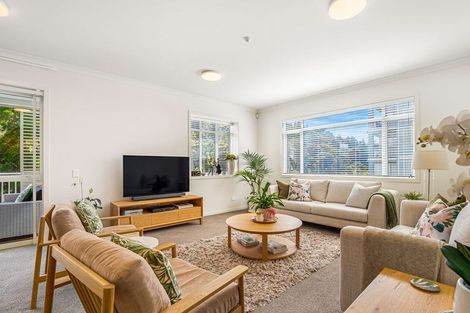Photo of property in 90 Eaves Bush Parade, Orewa, 0931