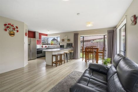 Photo of property in 4 Hossack Close, Belfast, Christchurch, 8051