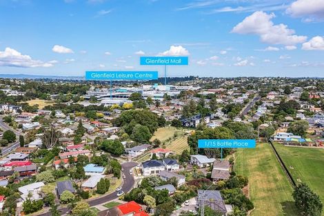 Photo of property in 1/15 Battle Place, Glenfield, Auckland, 0629