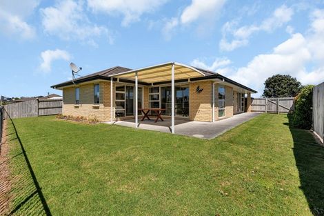 Photo of property in 12 Sando Way, One Tree Point, 0118