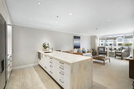 Photo of property in 14/30 Ambassador Glade, Orewa, 0931