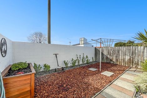 Photo of property in 1/73 Harewood Road, Papanui, Christchurch, 8053