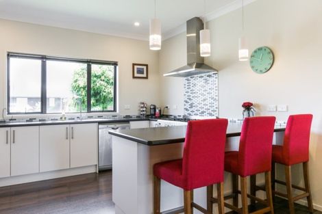 Photo of property in 14 Greenlea Place, Frimley, Hastings, 4120