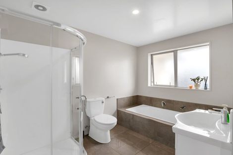 Photo of property in 1 Keeper Close, Woodend, 7610