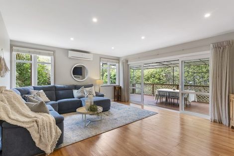 Photo of property in 1/47 Lyons Avenue, Murrays Bay, Auckland, 0630