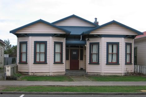 Photo of property in 24 Waldegrave Street, Palmerston North, 4410