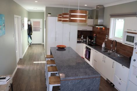 Photo of property in 2 Neva Street, Fortrose, Invercargill, 9875