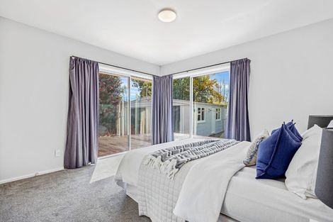 Photo of property in 70 Woodbury Street, Russley, Christchurch, 8042