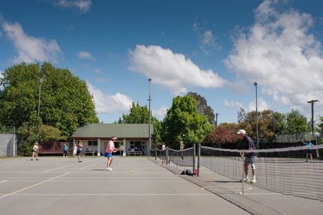 Photo of property in 11 Johnson Avenue, Amberley, 7410