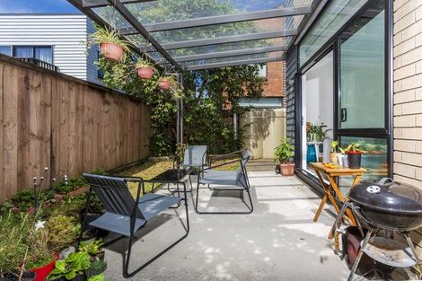 Photo of property in 2 Rarahu Road, Hobsonville, Auckland, 0616