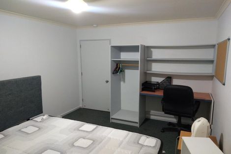 Photo of property in 12 Cosy Dell Road, North Dunedin, Dunedin, 9016