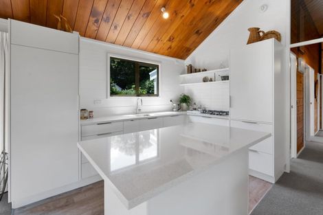 Photo of property in 301 Mangorei Road, Merrilands, New Plymouth, 4312