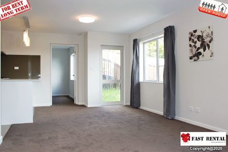 Photo of property in 52 Corricvale Way, Northcross, Auckland, 0630