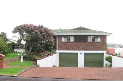 Photo of property in 6 Eclipse Place, Half Moon Bay, Auckland, 2012
