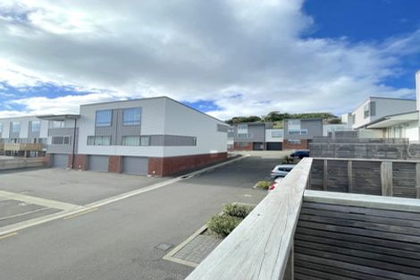 Photo of property in 10/31 Princess Terrace, Newtown, Wellington, 6021