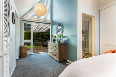 Photo of property in 12 Wairere Road, Torbay, Auckland, 0630