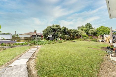 Photo of property in 25 Mcannalley Street, Manurewa East, Auckland, 2102
