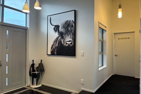 Photo of property in 77 Ahau Street, Moana, 7872