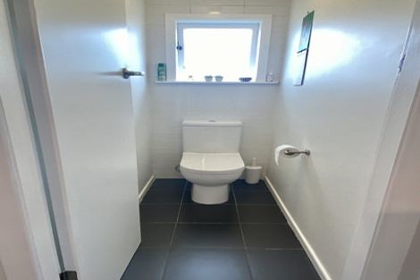 Photo of property in 19 Tahi Terrace, Glen Eden, Auckland, 0602