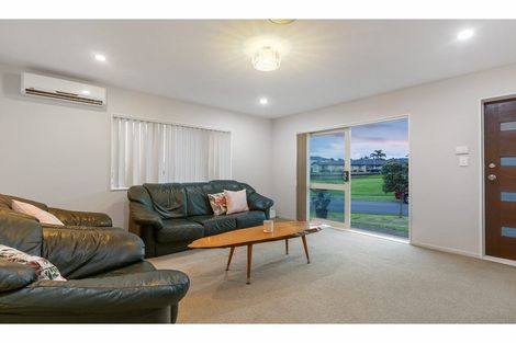 Photo of property in 37 Mckittrick Avenue, Flat Bush, Auckland, 2019