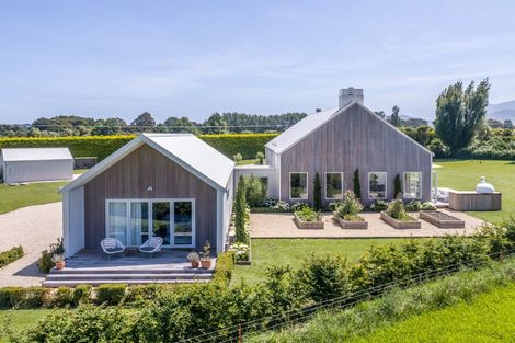 Photo of property in 194 Wood Street, Woodside, Greytown, 5794