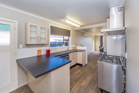 Photo of property in 10 Maple Street, Bishopdale, Christchurch, 8053