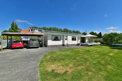 Photo of property in 2/117 Parkhurst Road, Parakai, 0830