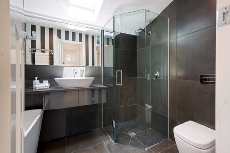 Photo of property in 16 Totara Street, Fendalton, Christchurch, 8041