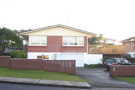 Photo of property in 29 Lynmore Drive, Hillpark, Auckland, 2102