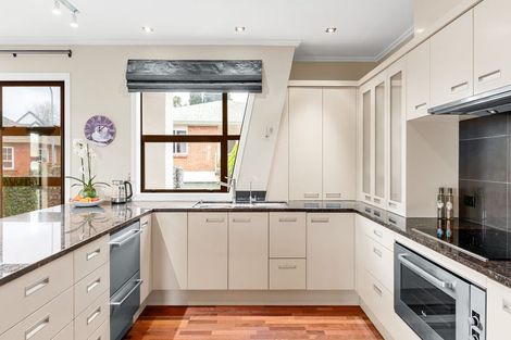 Photo of property in 16 Sheriff Place, Riverlea, Hamilton, 3216