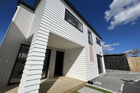 Photo of property in 10/535 Swanson Road, Ranui, Auckland, 0612