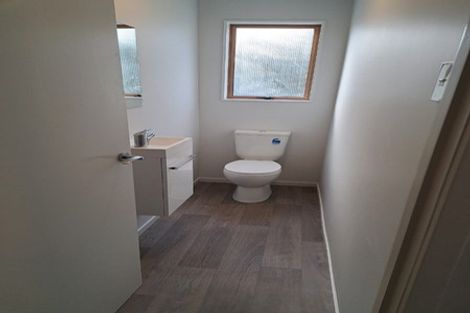 Photo of property in 3 Manaia View Road, One Tree Point, 0118