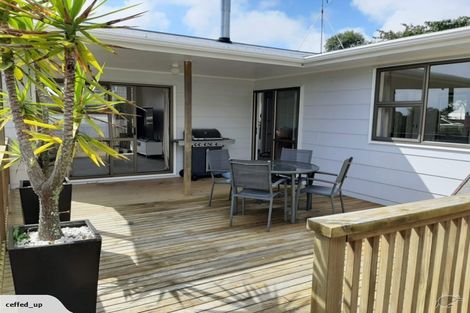 Photo of property in 9 Elgin Grove, Merrilands, New Plymouth, 4312