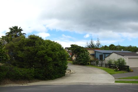 Photo of property in 41 Serene Place, Gulf Harbour, Whangaparaoa, 0930