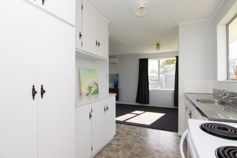 Photo of property in 19 Bendigo Street, Cloverlea, Palmerston North, 4412