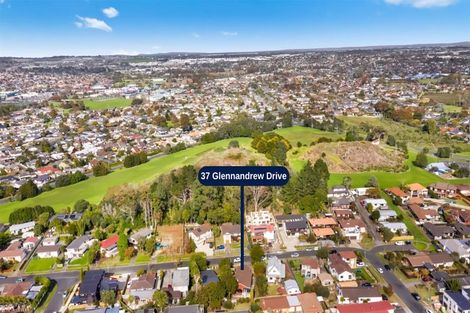 Photo of property in 37 Glennandrew Drive, Half Moon Bay, Auckland, 2012