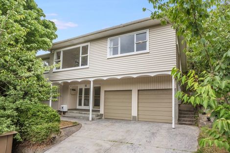 Photo of property in 5 Fyvie Avenue, Tawa, Wellington, 5028