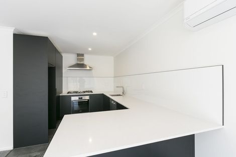 Photo of property in 48 Rangiora Avenue, Kaiwharawhara, Wellington, 6035