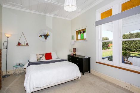 Photo of property in 1 Rifle Range Road, Pukekohe, 2676