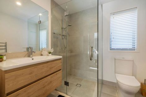 Photo of property in 13 Spur Ridge Rise, Jacks Point, 9371