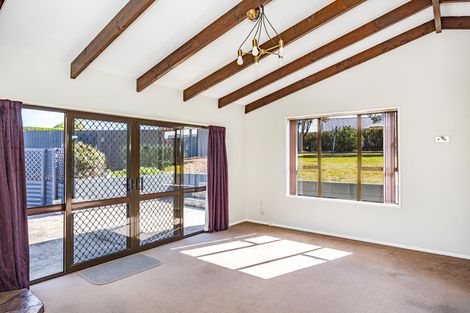 Photo of property in 9 Perth Street, South Hill, Oamaru, 9400