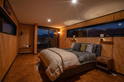 Photo of property in 29 Newcastle Road, Hawea Flat, Wanaka, 9382